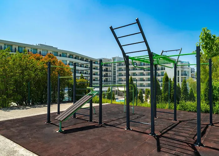 Хотел феста панорама