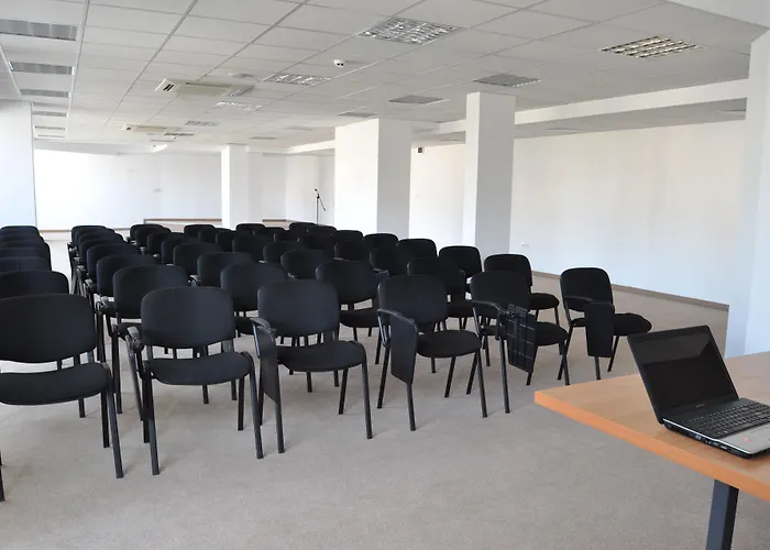 феста панорама Хотел 4*