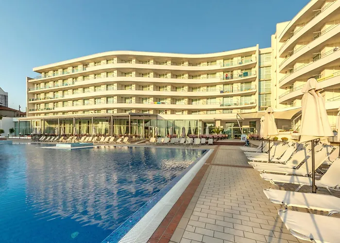 феста панорама 4*