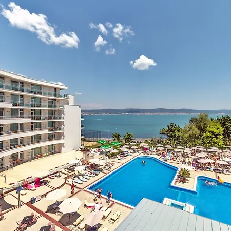 феста панорама 4*