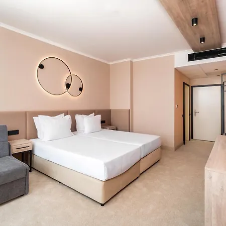 Festa Panorama Νεσέμπαρ