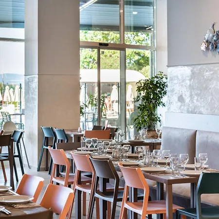 Festa Panorama Ξενοδοχείο Νεσέμπαρ