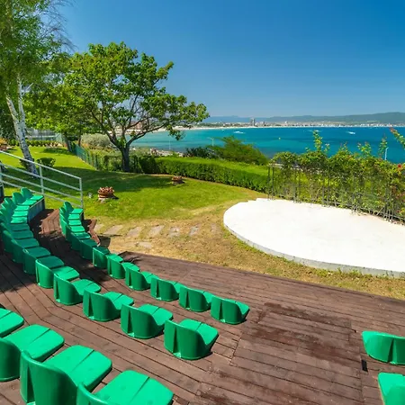 Ξενοδοχείο Festa Panorama Νεσέμπαρ