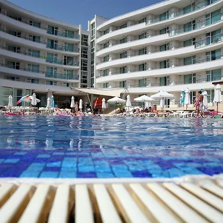 феста панорама 4*